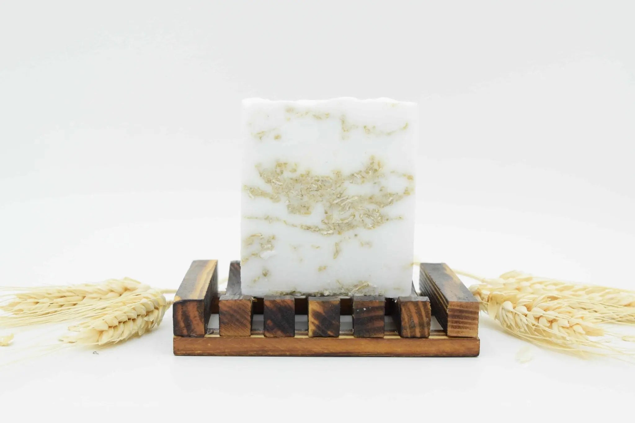 Oatmeal And Peppermint Scrub Natural Crafted Bar Soap 4.5oz-1